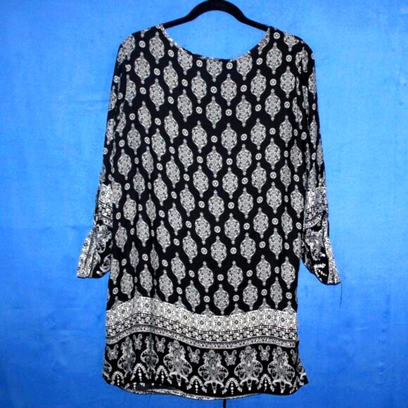 Cato Medallion Print Tunic Dress Black White Large - Picture 8 of 8